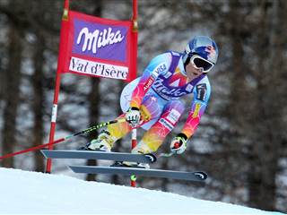 'Nervous' Lindsey Vonn Returns to Racing After Knee Injury 