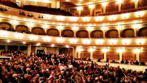 Bass Hall was packed with music fans on Wednesday but not for a live performance. Photo by Performing Arts Fort Worth.