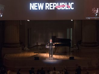 Former President Bill Clinton gives the keynote speech at the New Republic Centennial Gala Dinner at the Andrew Mellon Auditorium in Washington, Wednesday, Nov. 19, 2014. (AP Photo/Cliff Owen) ORG XMIT: DCCO105