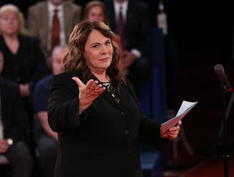 Candy Crowley, pictured moderating a 2012 presidential debate, is leaving CNN after a 27-year run.
