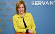 Power Players: Southwest Airlines VP Ginger Hardage helps fun take flight (Video) - Dallas...