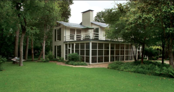 O'Neil Ford Dallas home. Photograph by Nan Coulter
