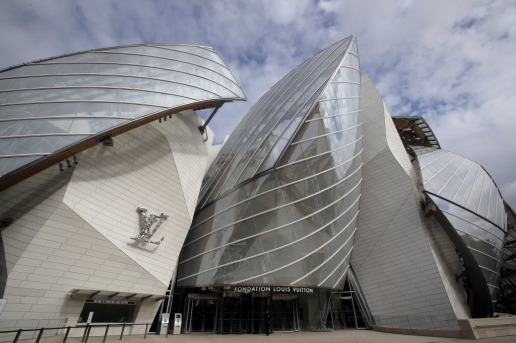 The Louis Vuitton Foundation art museum and cultural center