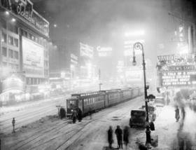 Daily News Pix - Times Square