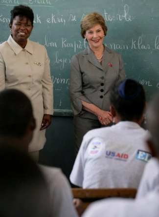 March 13, 2008 – First Lady Laura Bush visits students enrolled in the IDEJEN educational program at the Collège de St. Martin Tours in Port-au-Prince, Haïti. (White House photo by Shealah Craighead.)