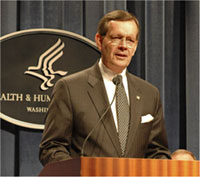 photo of Health and Human Services Secretary Mike Leavitt at podium at the launch of Hurricane PSAs