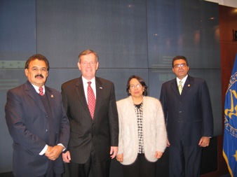 March 28, 2008 – From left to right: The Honorable Héctor Hernández Amador, Honduran Minister of Agriculture and Livestock; the Honorable Michael O. Leavitt, U.S. Secretary of Health and Human Services; the Honorable Elsa Palou García, M.D., Honduran Minister of Health; and the Honorable Fredis Alonso Cerrato, Honduran Minister of Commerce and Industry. (Photo credit: Lourdes Antezana, HHS)