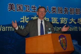 December 10, 2007 - HHS Secretary Michael O. Leavitt speaks to students at Beijing University of Chinese Medicine. (Photo by Bruce Ross, HHS)