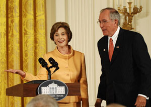 Mrs. Laura Bush and John L. Nau, III, at the Preserve America Presidential Awards. Photo Credit: Tami Heilmann, Department of Interior