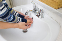 Photo: Wash hands thoroughly with soap and water
