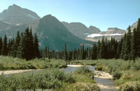 1998  photograph by Karen Holzer (USGS)