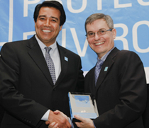 Gene Rodrigues, Director of Energy Efficiency, Southern California Edison and Marcus Peacock, US EPA Deputy Administrator.