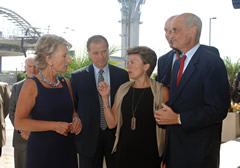Rep. Jane Harman, (D-Venice), airport commission President Alan Rothenberg, and airport Executive Director Gina Marie Lindsey meeting with Secretary Michael Chertoff