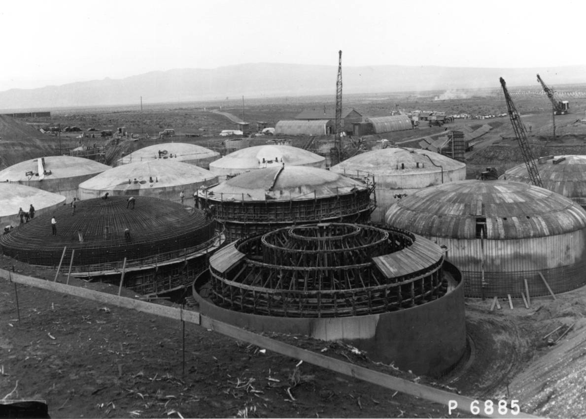 Single-Shell C Tank Farm during construction, November 4, 1944