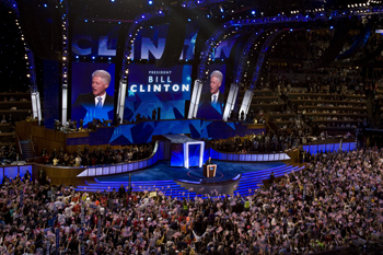 Image of Bill Clinton at podium
