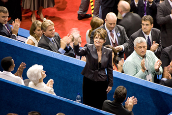 Sarah Palin waves to the delegates