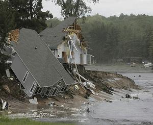 Destroyed homes on Lake Delton in Wisconsin