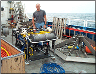 ROV and seafloor observing platform