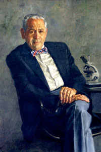 In recognition of his pioneering role at NIEHS, Kotin’s portrait hangs on the walls of the Institute’s Rall Building Lobby outside Rodbell Auditorium beside portraits of his successor, David Rall, M.D., Ph.D., and Director Emeritus Ken Olden, Ph.D.