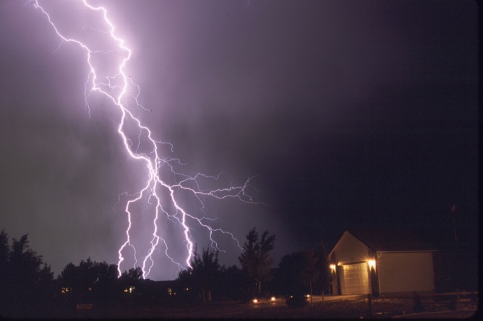 Lightning near Pueblo CO