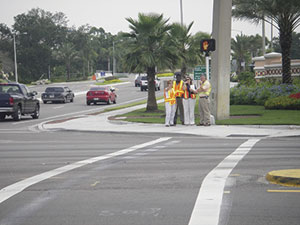 During an RSA training exercise, a team performs an onsite inspection at an intersection in Tampa, FL.