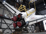 Endeavour lifted in Vehicle Assembly Building