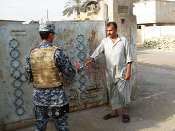 العراقيون يلعبون دوراً رئيسياً في حفظ أمن بغداد