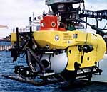 HURL's deep-diving submersible Pisces V being lowered into the water