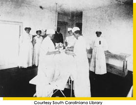 Dr. Matila Evans performing surgery at Taylor Lane Hospital in Columbia, South Carolina. Courtesy South Caroliniana Library