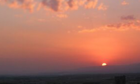 image : photograph of sunset