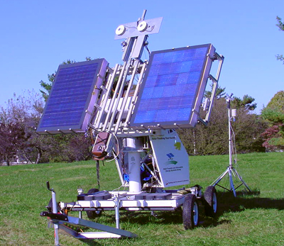Mobile Solar Tracker for evaluating the performance of photovoltaic panels.