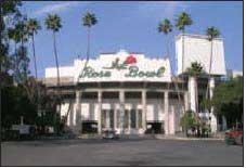 Digital photograph of the Rose Bowl, front view 