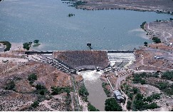 interactive photo:  Lahontan Dam, click for larger photo