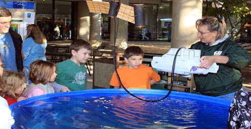 Children Enjoying Science - story details below