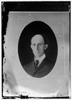  Wilbur Wright, age 38, head and shoulders, about 1905; one of the earliest published photographs of him. 
