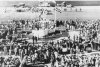 Crowd at finish of first Women's Air Derby