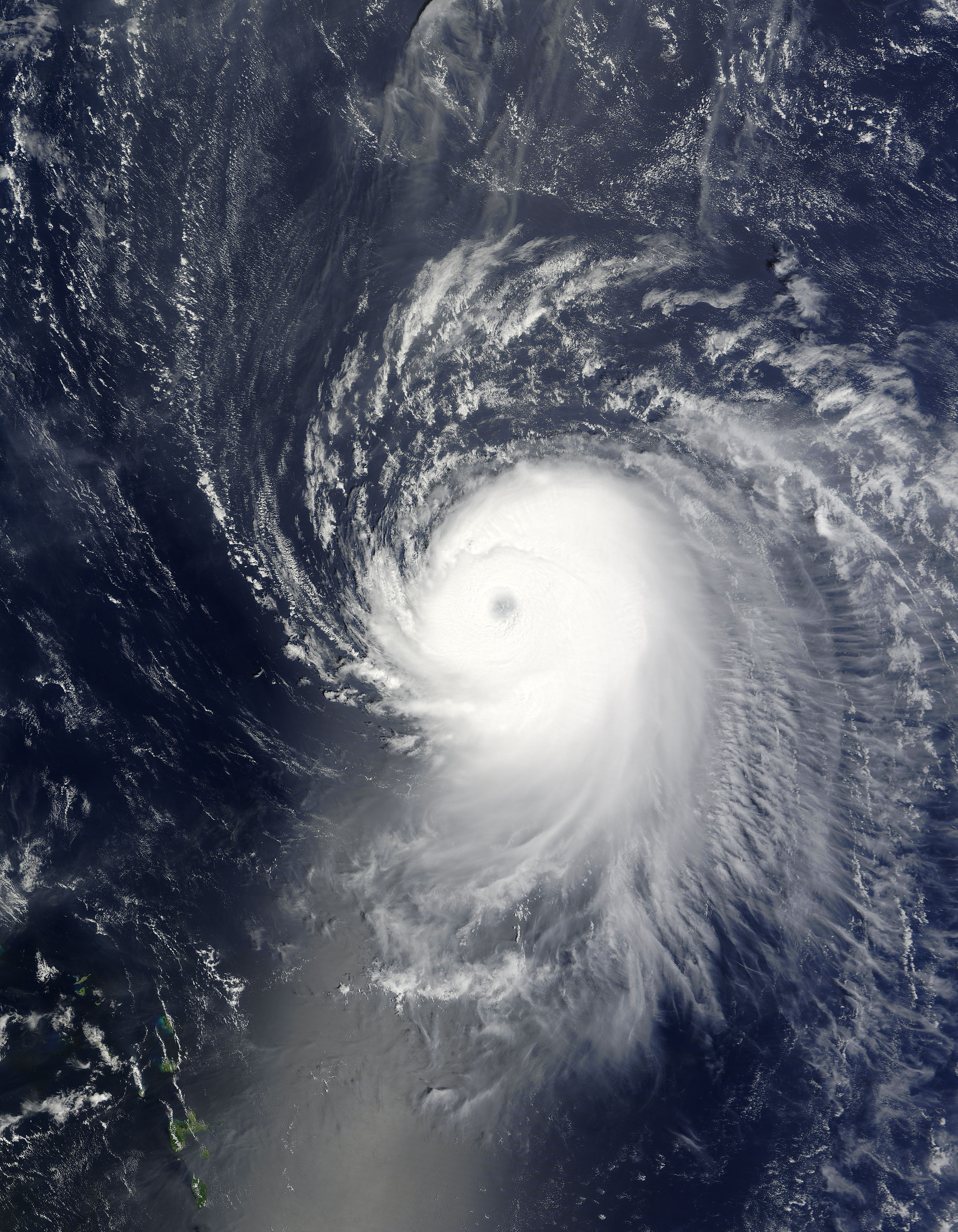 Hurricane Ike (09L) off the Lesser Antilles