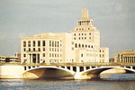 Picture of the Cedar Rapids river and the federal courthouse