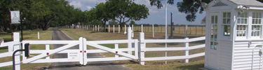 The East Gate and driveway leading to the Texas White House
