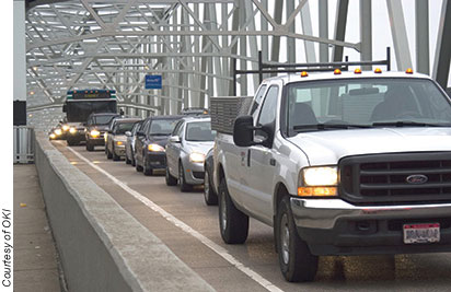 Photo of traffic on the Taylor Southgate Bridge