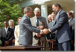 President George W. Bush with Richard D. Parsons, co-chief operating officer for America Online at the Social Security speech Wednesday morning, May 2 at the White House.  WHITE HOUSE PHOTO BY ERIC DRAPER