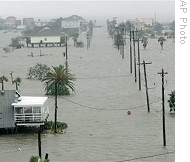 Flood waters from Hurricane Ike inundate the town of Clear Lake Shores, Texas, 13 Sep 2008
