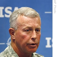 U.S. Commander of the NATO- led International Security Assistance Force (ISAF) Gen. David McKiernan (file photo)