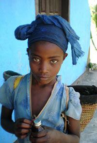 Photo of an Ethiopian girl dressed in blue.