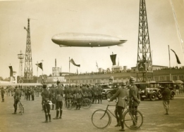 A photo of the 1931 Arctic Expedition by Graf Zeppelin