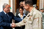 MULLEN MEETS IRAQI MINISTER - Click for high resolution Photo