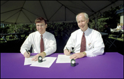 ACPA's President, John Duffy, and OSHA's then-Deputy Assistant Secretary, Gary Visscher, sign the Alliance on October 3, 2003.