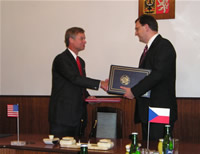 signing of U.S.-Czech agreement
