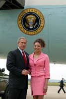 President George W. Bush met Alyse Eady upon arrival in Fort Smith, Arkansas, on Tuesday, May 11, 2004.  Eady, a sophomore at Southside High School, is an active tutor at the Jeffrey Boys and Girls Club in Fort Smith, Arkansas.