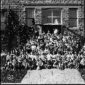 74155-7 Hanford Grade School Students and Teachers, 1922